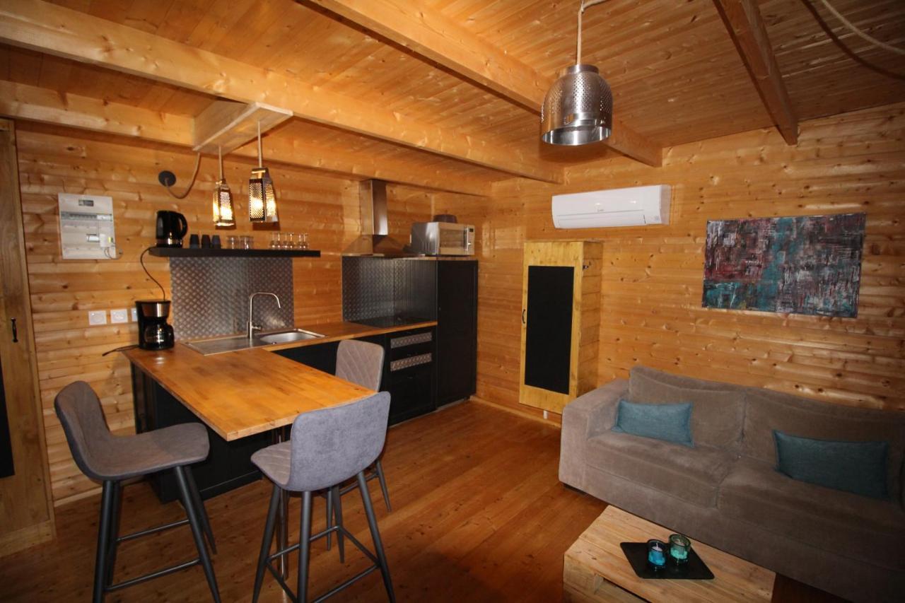 Etxe goxoan chambres d'hôtes avec cuisine été équipée commune et jaccuzi Itxassou Exterior foto