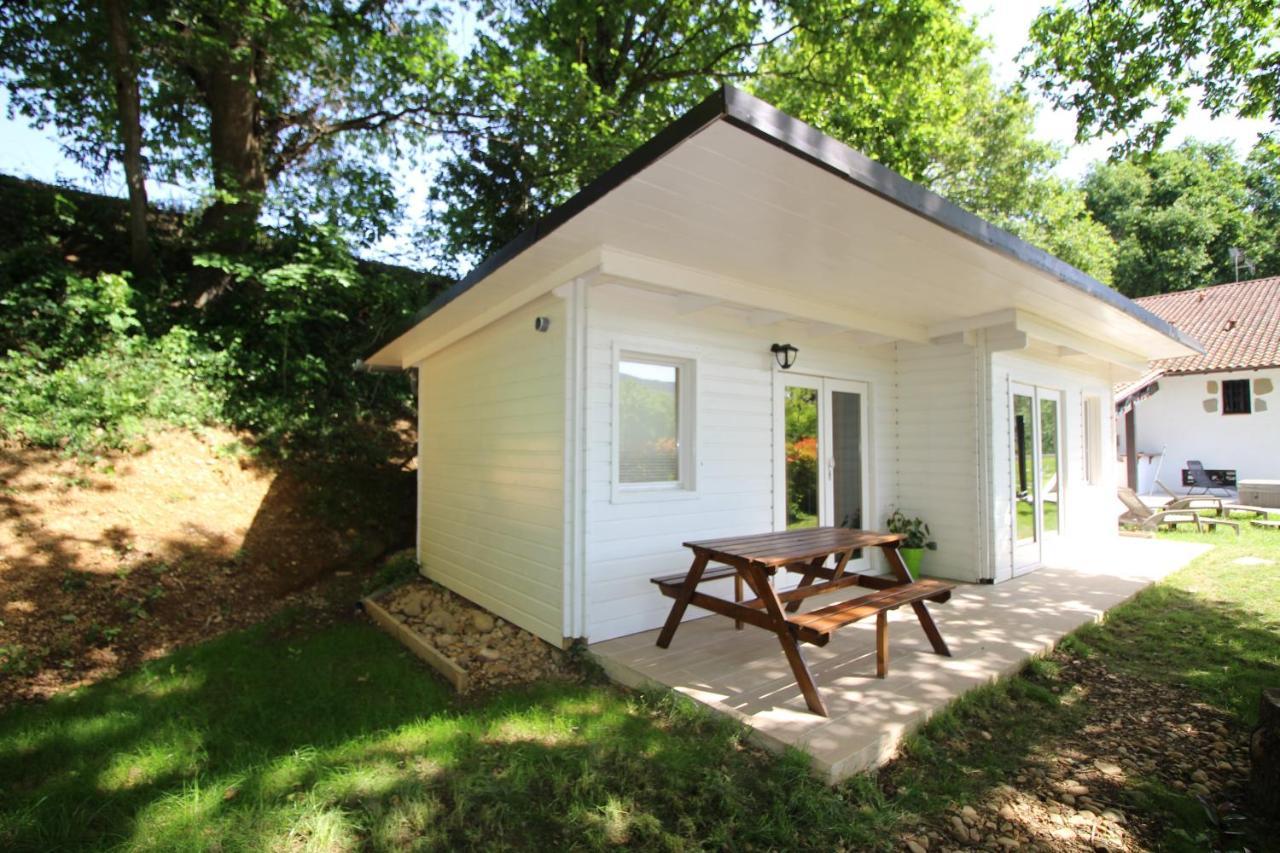 Etxe goxoan chambres d'hôtes avec cuisine été équipée commune et jaccuzi Itxassou Exterior foto