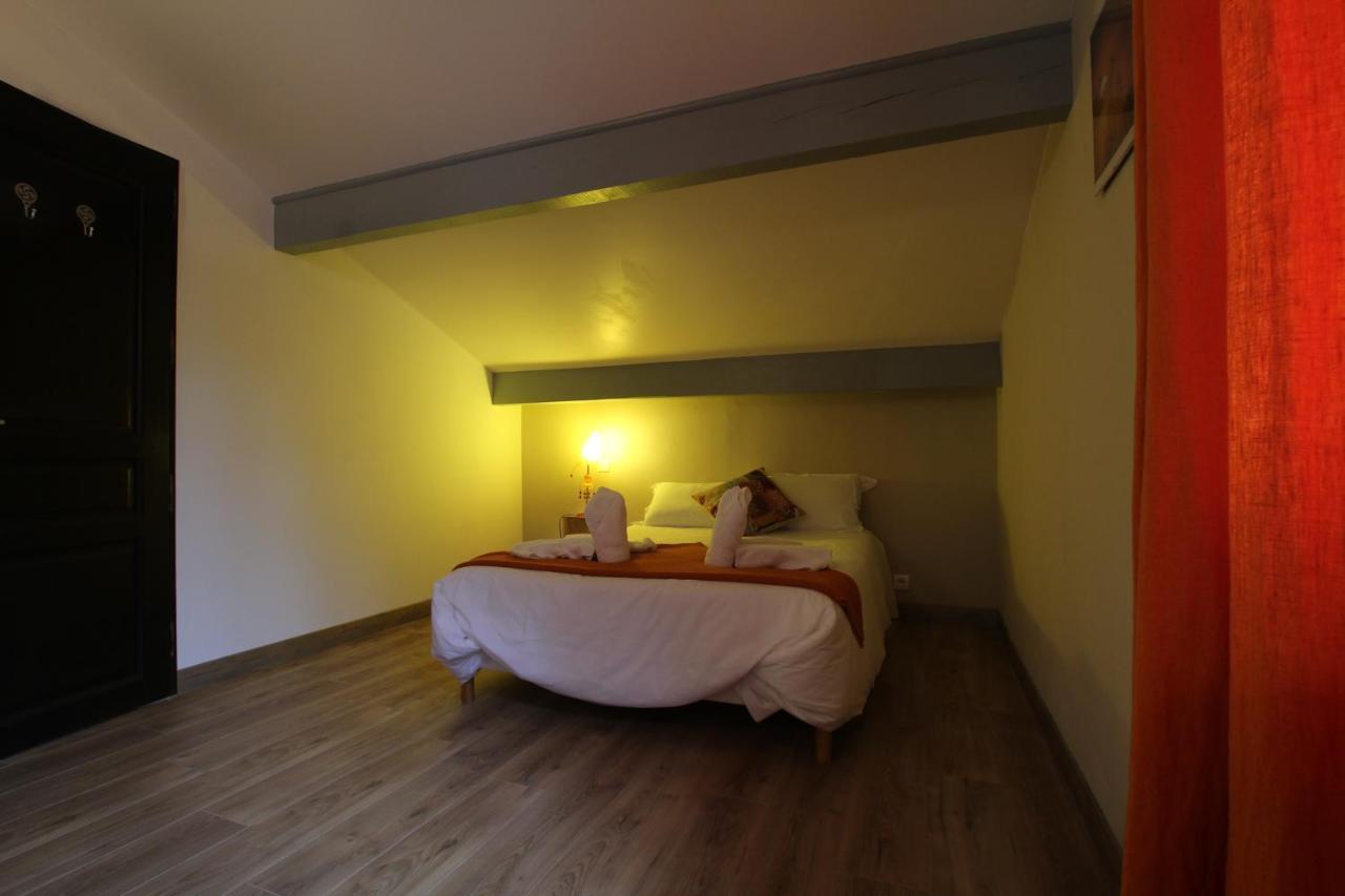 Etxe goxoan chambres d'hôtes avec cuisine été équipée commune et jaccuzi Itxassou Exterior foto