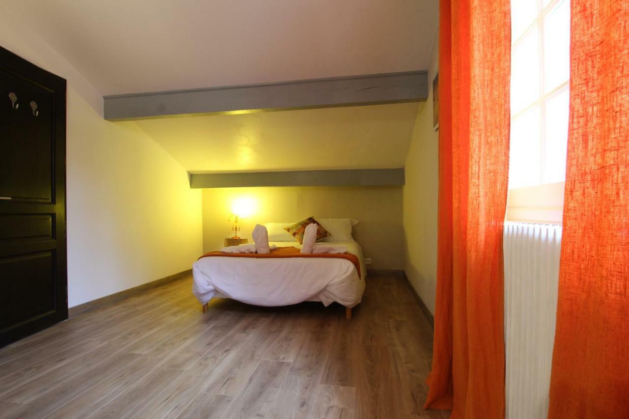 Etxe goxoan chambres d'hôtes avec cuisine été équipée commune et jaccuzi Itxassou Exterior foto