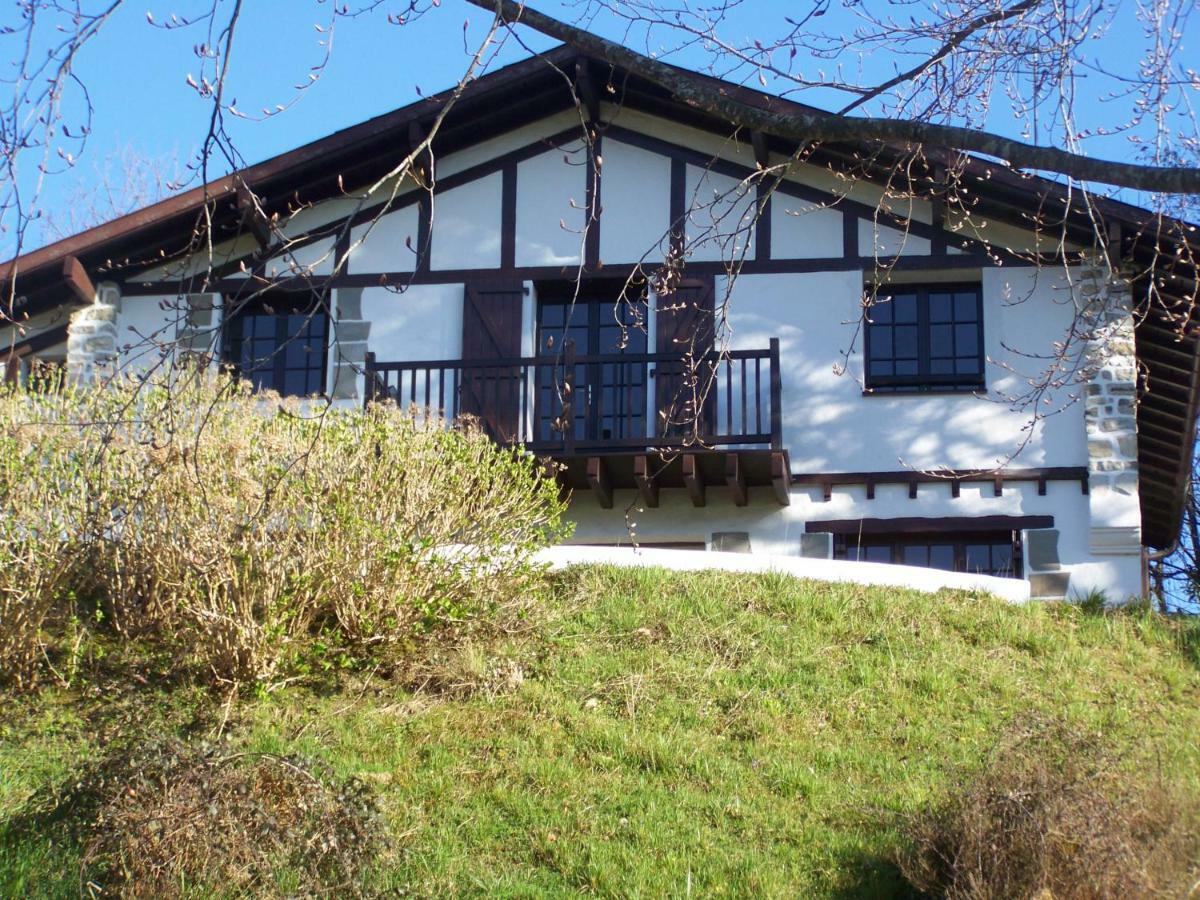 Etxe goxoan chambres d'hôtes avec cuisine été équipée commune et jaccuzi Itxassou Exterior foto